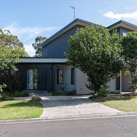 Вілла Flowering Gum House - Furry Friends Welcome Англсі Екстер'єр фото